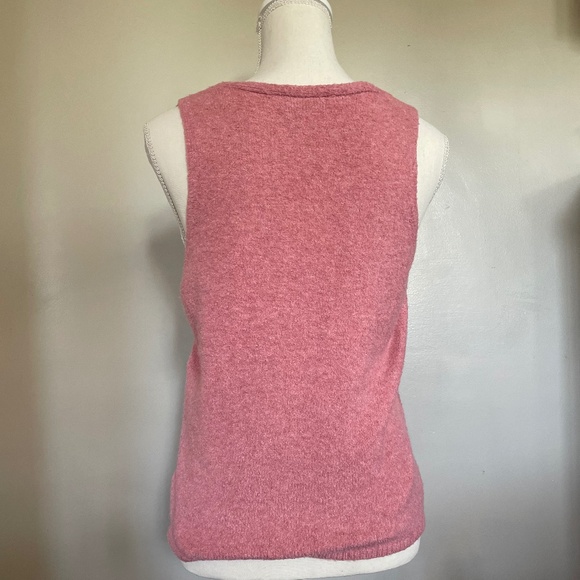 Express rose pink soft knit sleeveless v neck v-neck sweater vest - Picture 4 of 7